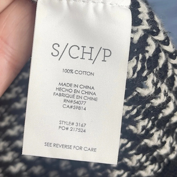 Cabi Fergie Overlapping Turtleneck Sweater Size Small Black White - Picture 8 of 11